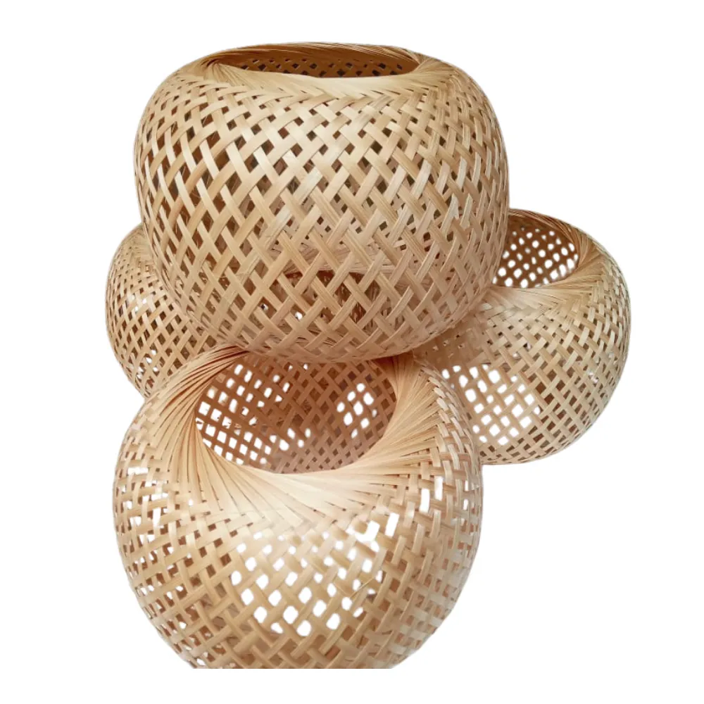 BALL SHAPE HELDING LAMP SHADE